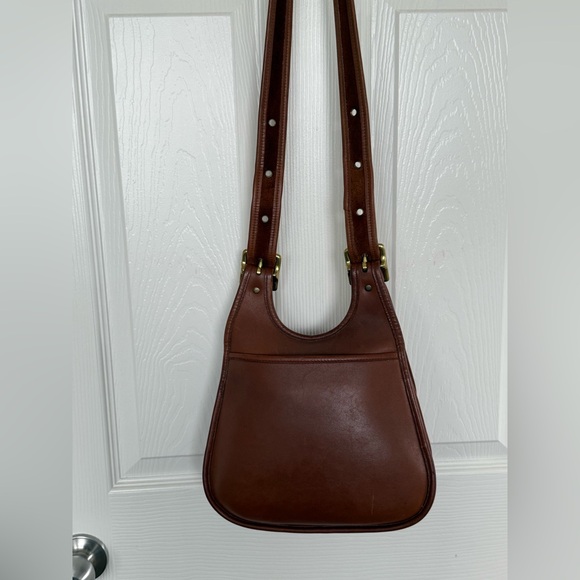 Coach Vintage British Tan Glove-Tanned Leather Saddle Bag Style 9988 - Picture 4 of 16